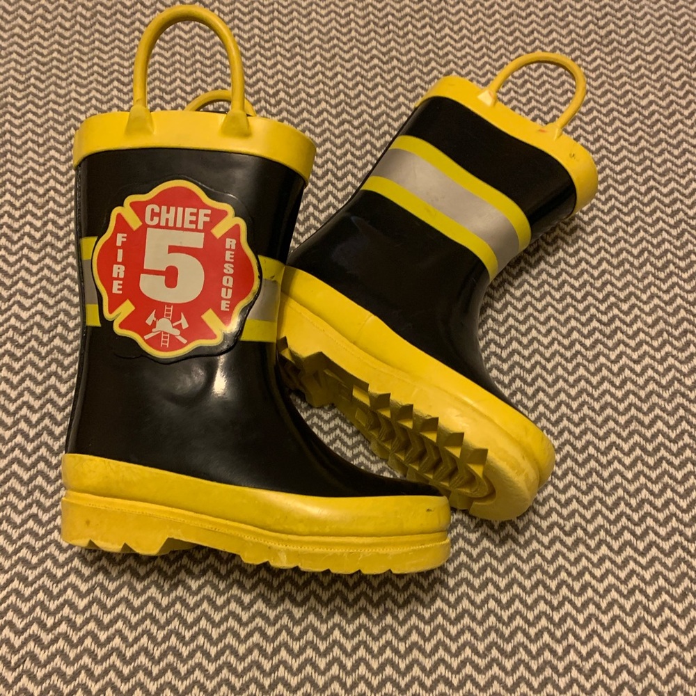Kids pull-on rain boots